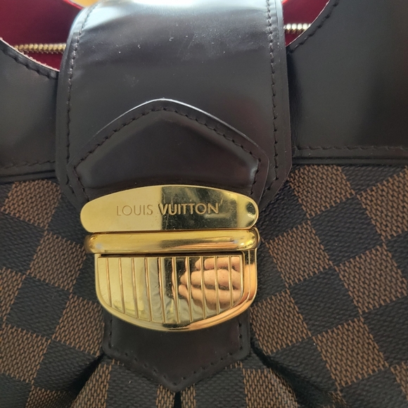 louis vuitton bag - Picture 2 of 5
